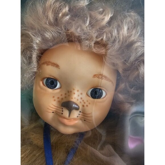 Wizard of Oz Toddlers - 17" Cowardly Lion (#1205) Collectors Edition - NRFB - Picture 8 of 9